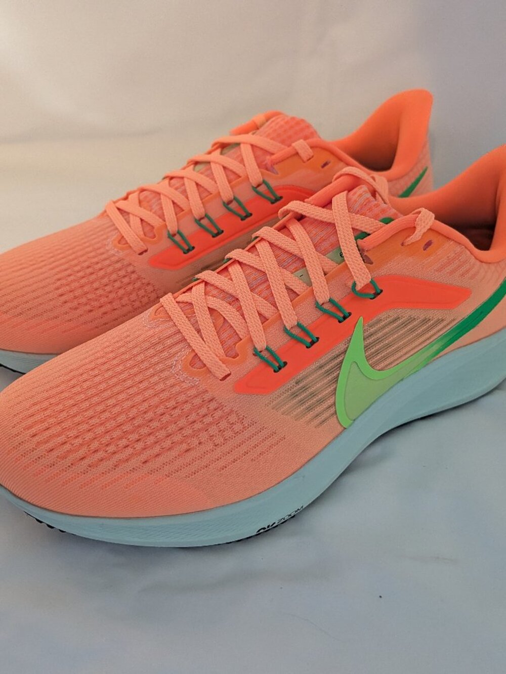 Nike Air Zoom Pegasus 39 Running Shoes, Peach Cream/Ghost Green, Women US 11 - Picture 6 of 9